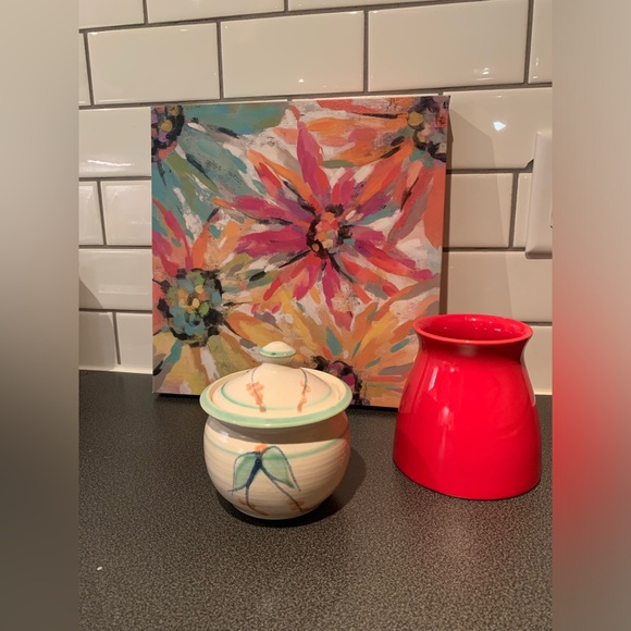 Hand Painted Ceramic Sugar Dish - Picture 5 of 12